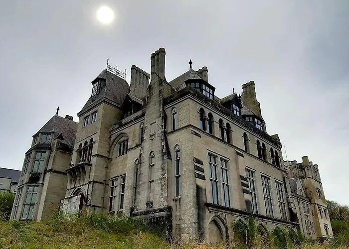 Castle Road House キャッスルタウンベア