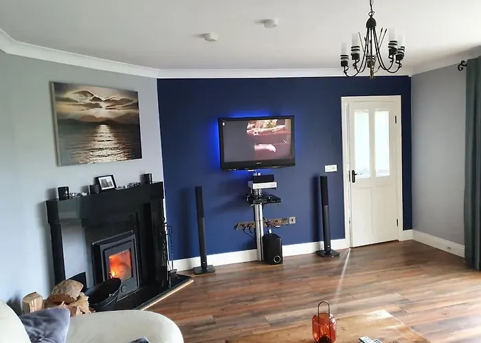 別荘 Castle Road House *