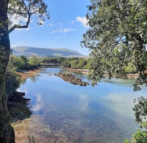 別荘 Castle Road House *