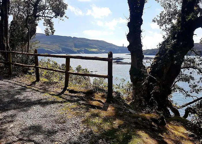 別荘 Castle Road House *